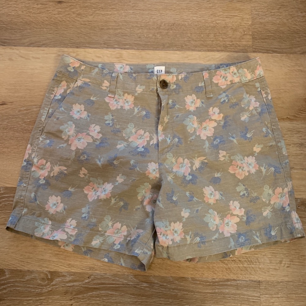 Gap Floral Shorts 10